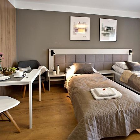 Wolska Residence Serviced Apartments Varşova Dış mekan fotoğraf