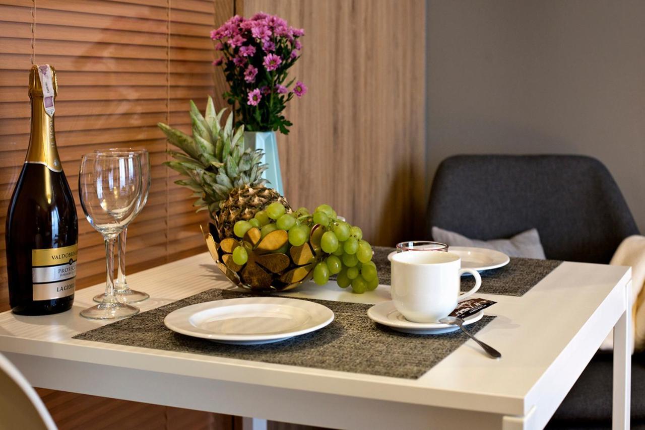 Wolska Residence Serviced Apartments Varşova Dış mekan fotoğraf