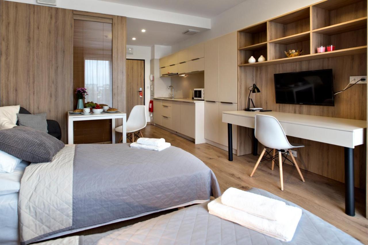 Wolska Residence Serviced Apartments Varşova Dış mekan fotoğraf